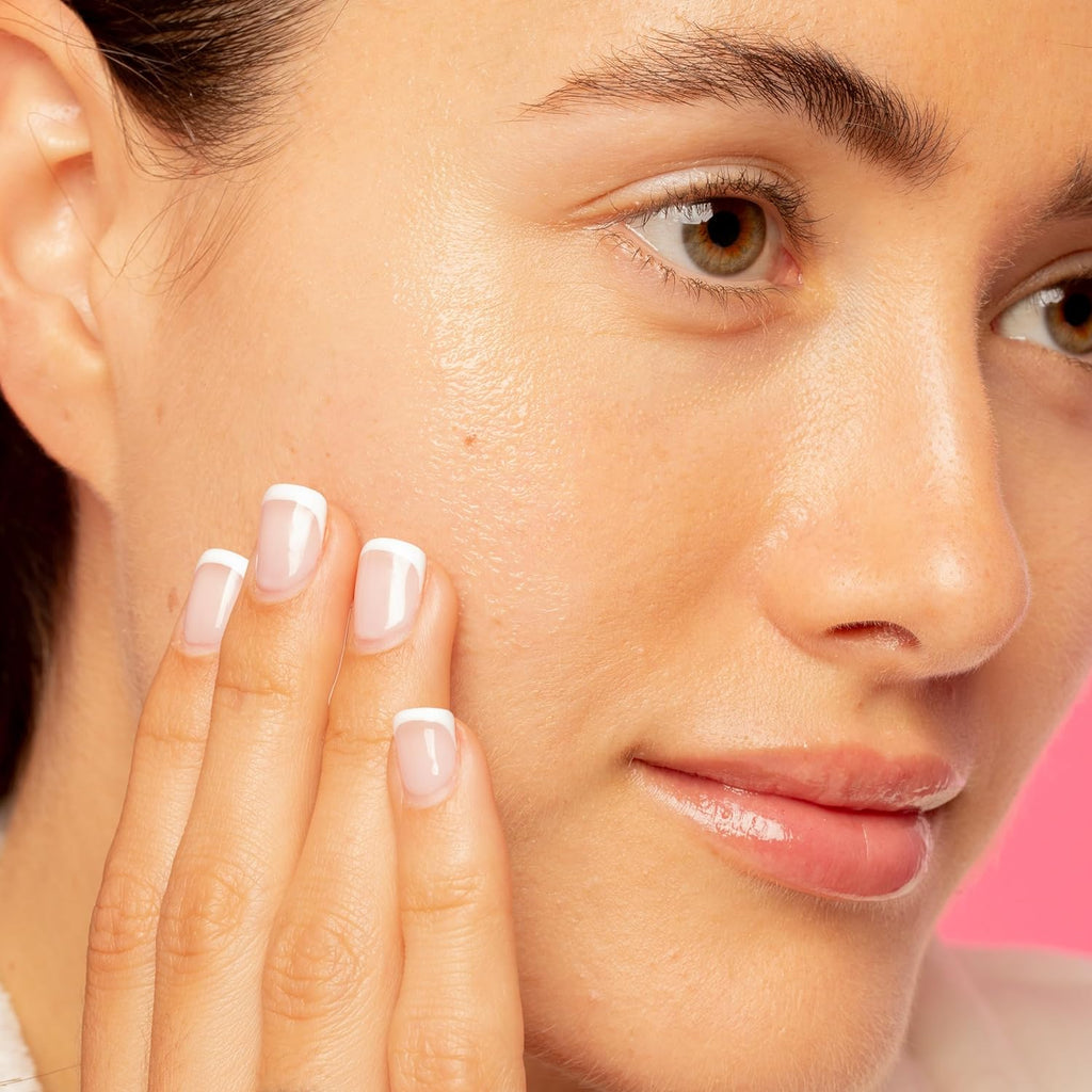 Daily Brightening Serum - Hydrating Facial Serum with Beta Arbutin and Hyaluroni